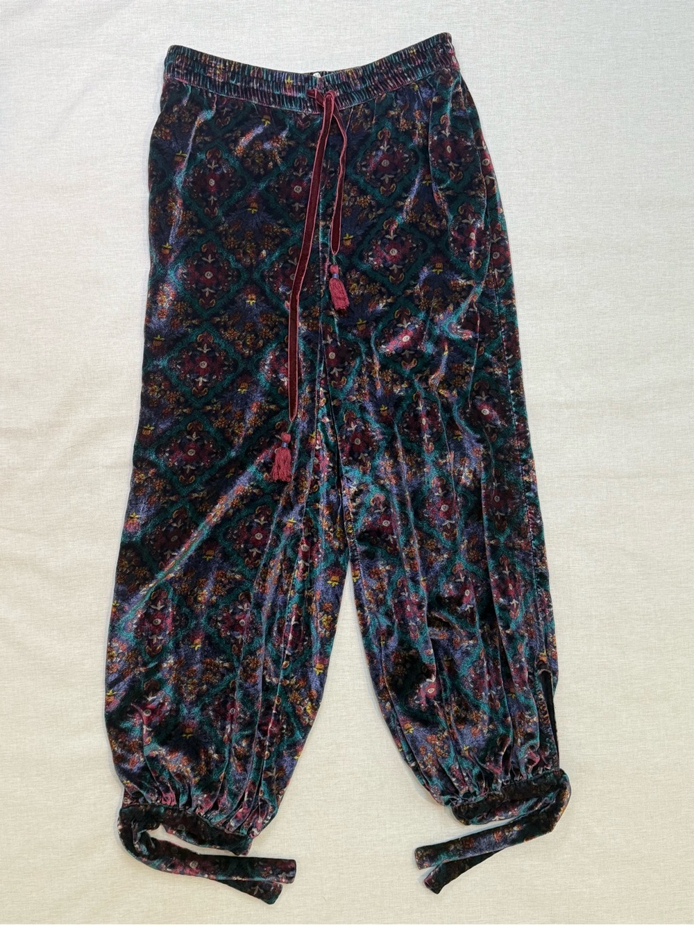 Anthropologie Velvet Floral Paisley Pull-On Pants Size XS